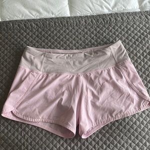 Lululemon Speed Up, lined short. Pink. Size 6. Good condition m